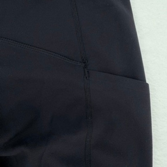 Zella Black High Rise Pocket Leggings Large NWOT Athleisure - Picture 11 of 15